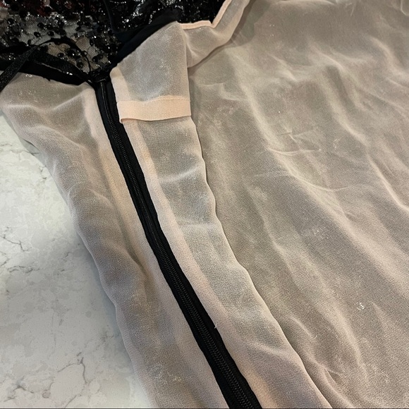 White House Black Market fancy sequin party Tank! - Picture 7 of 7